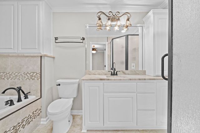 22 Oakwood Dr, Cabot, AR 72023