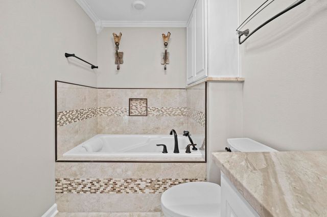 22 Oakwood Dr, Cabot, AR 72023