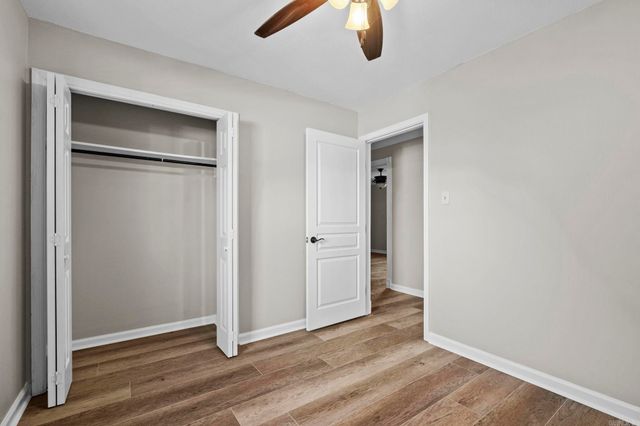 22 Oakwood Dr, Cabot, AR 72023