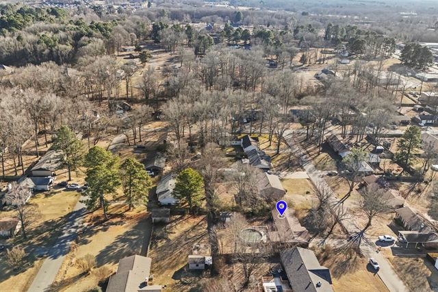 22 Oakwood Dr, Cabot, AR 72023