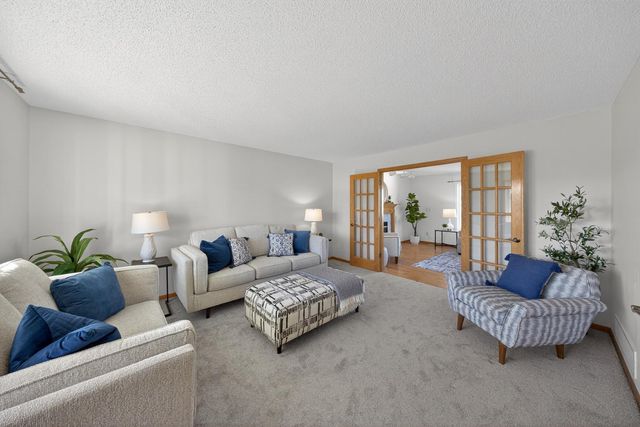 6149 Jonathan Lane NW, Rochester, MN 55901