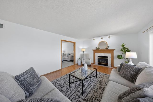 6149 Jonathan Lane NW, Rochester, MN 55901