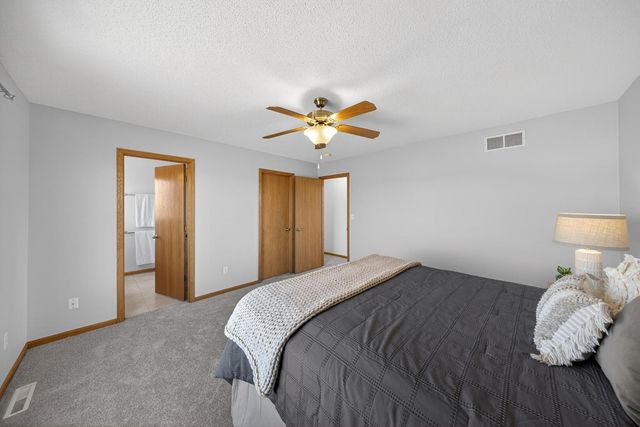 6149 Jonathan Lane NW, Rochester, MN 55901