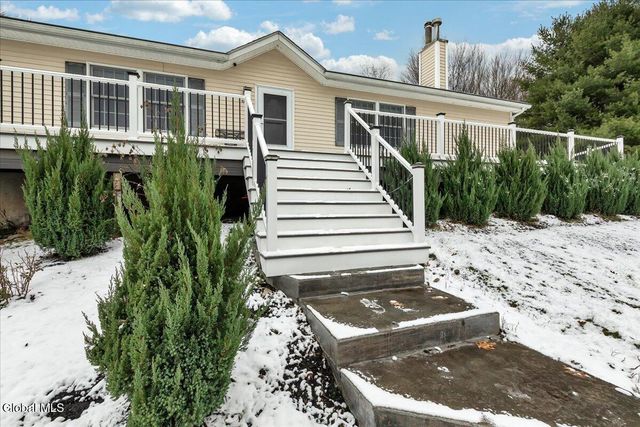 63 Methodist Farm Road, Sand Lake, NY 12018