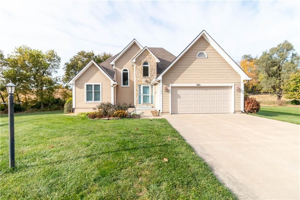 11849 Windham Road, Country Club, MO 64505