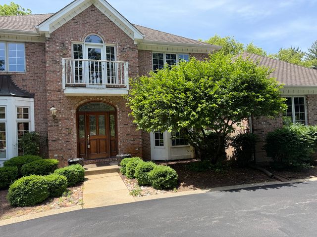 17N656 Adams Drive, West Dundee, IL 60118
