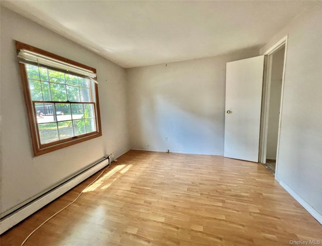 119 Holbrook Road, Holbrook, NY 11741