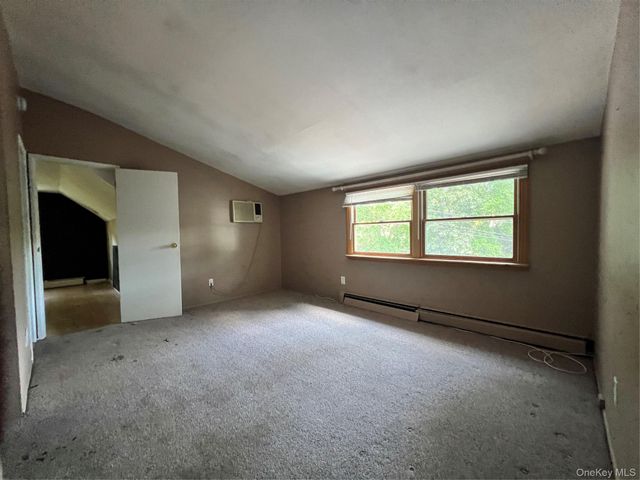 119 Holbrook Road, Holbrook, NY 11741