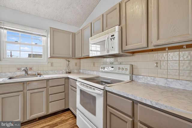 467 OAKTON RD, Odenton, MD 21113