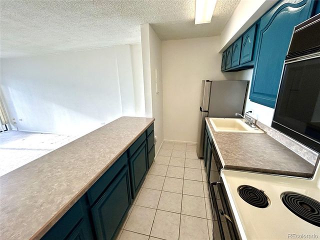 1020 15th Street 33B, Denver, CO 80202