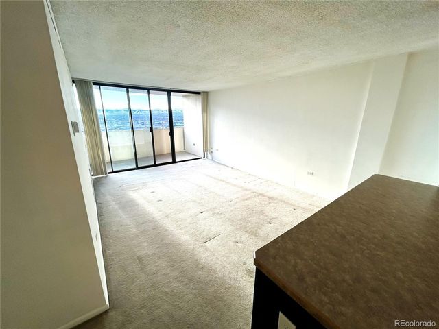 1020 15th Street 33B, Denver, CO 80202