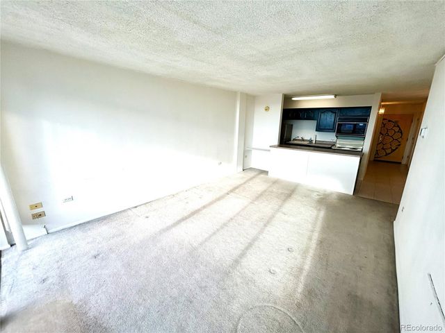 1020 15th Street 33B, Denver, CO 80202