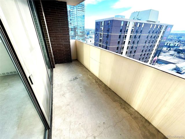 1020 15th Street 33B, Denver, CO 80202