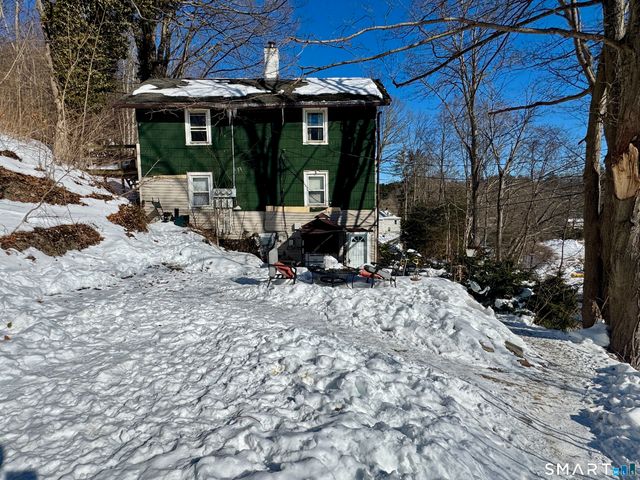 7 Dayton Street, Newtown, CT 06482