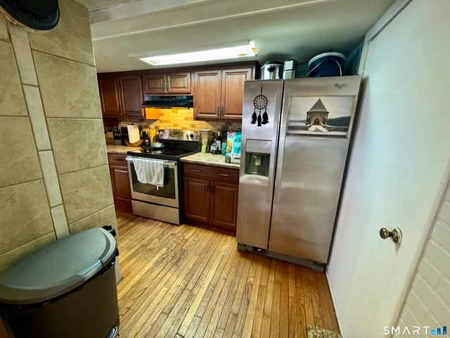 7 Dayton Street, Newtown, CT 06482