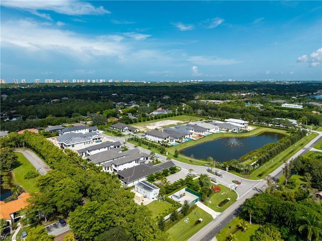 6654 Palisades AVE, Naples, FL 34109