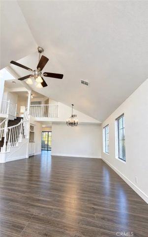 225 Taos Place, Palmdale, CA 93550