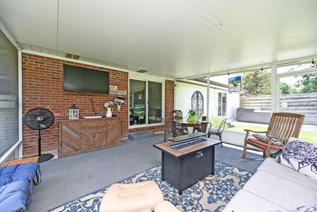 1113 Courtland Drive, Stonelick Twp, OH 45103