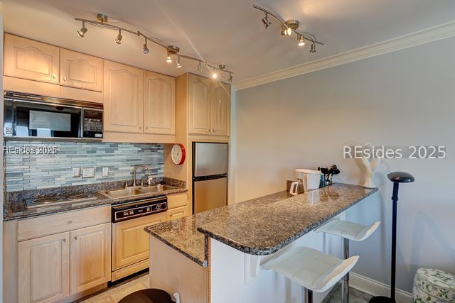 2 Lighthouse Ln Apt 847, Hilton Head Island, SC 29928