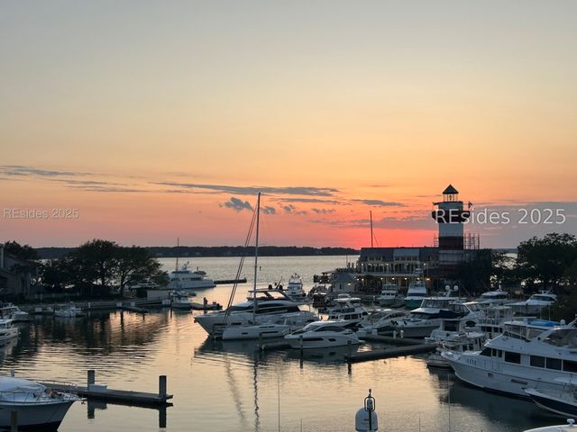 2 Lighthouse Ln Apt 847, Hilton Head Island, SC 29928