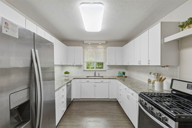 7431 Midbury Drive, Dallas, TX 75230