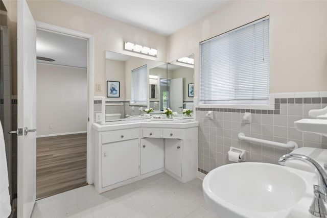 7431 Midbury Drive, Dallas, TX 75230
