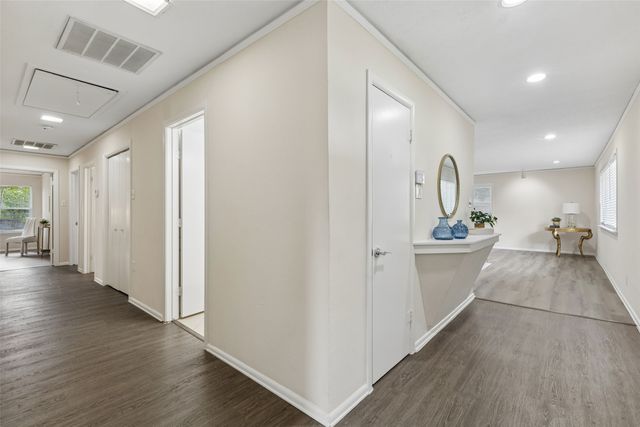 7431 Midbury Drive, Dallas, TX 75230