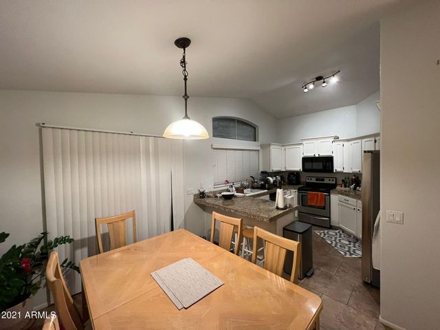 4745 E St John Road, Phoenix, AZ 85032