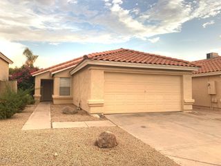 4745 E St John Road, Phoenix, AZ 85032