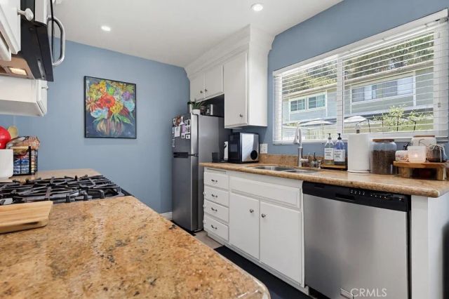 2053 E Aroma, West Covina, CA 91791