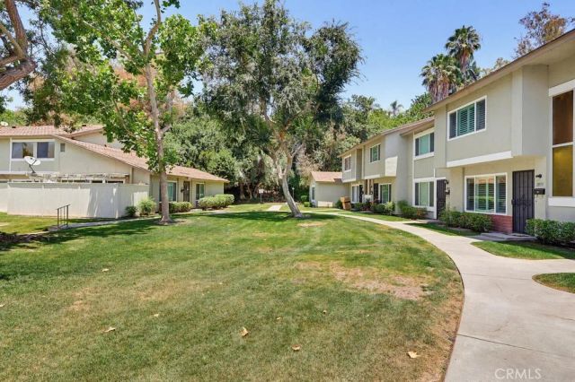 2053 E Aroma, West Covina, CA 91791