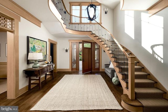 2155 DUNMORE LN NW, Washington, DC 20007