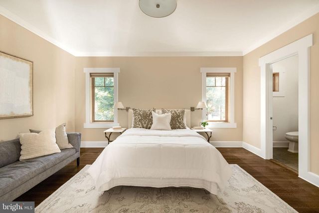 2155 DUNMORE LN NW, Washington, DC 20007