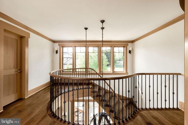 2155 DUNMORE LN NW, Washington, DC 20007