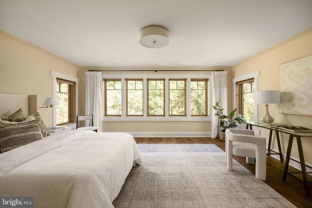 2155 DUNMORE LN NW, Washington, DC 20007