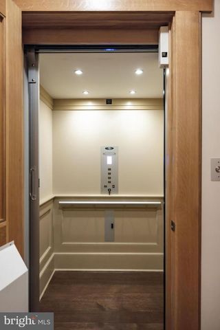 2155 DUNMORE LN NW, Washington, DC 20007