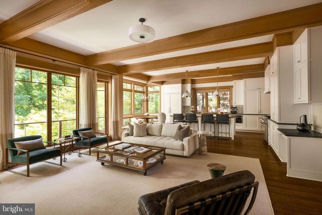 2155 DUNMORE LN NW, Washington, DC 20007
