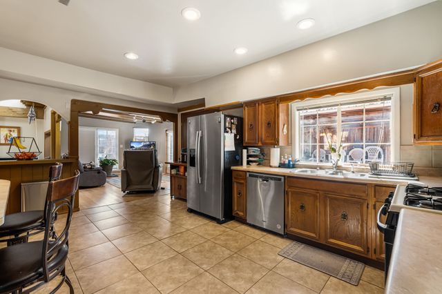 1A, 1B, 2, 4, 5, 7 Melody Lane, Santa Fe, NM 87506