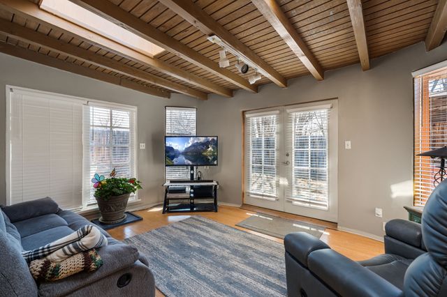 1A, 1B, 2, 4, 5, 7 Melody Lane, Santa Fe, NM 87506