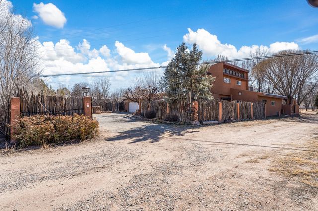 1A, 1B, 2, 4, 5, 7 Melody Lane, Santa Fe, NM 87506