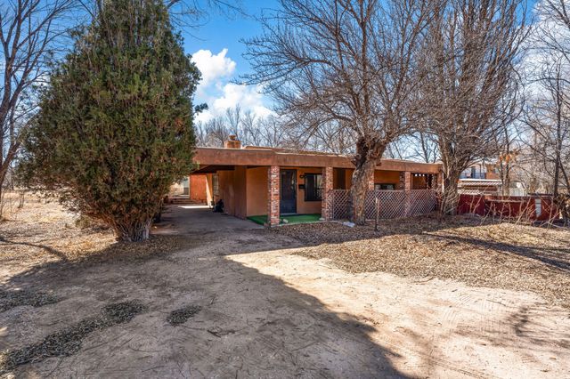 1A, 1B, 2, 4, 5, 7 Melody Lane, Santa Fe, NM 87506