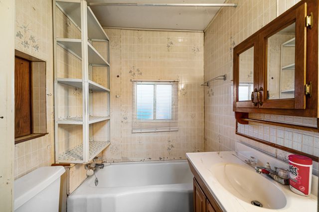 1A, 1B, 2, 4, 5, 7 Melody Lane, Santa Fe, NM 87506