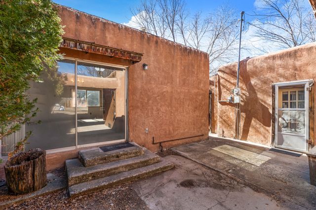 1A, 1B, 2, 4, 5, 7 Melody Lane, Santa Fe, NM 87506