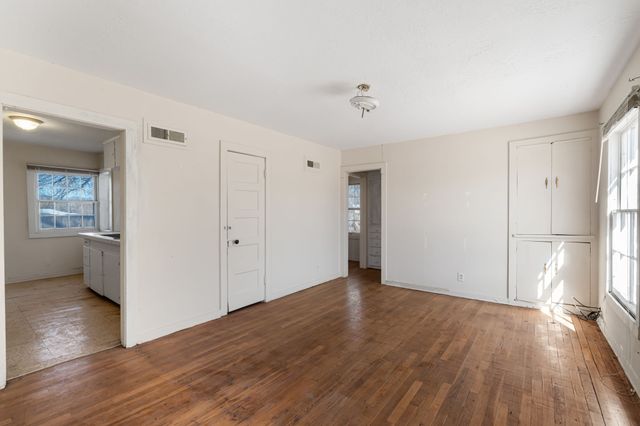 1A, 1B, 2, 4, 5, 7 Melody Lane, Santa Fe, NM 87506