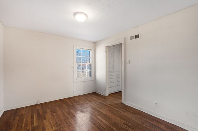 1A, 1B, 2, 4, 5, 7 Melody Lane, Santa Fe, NM 87506