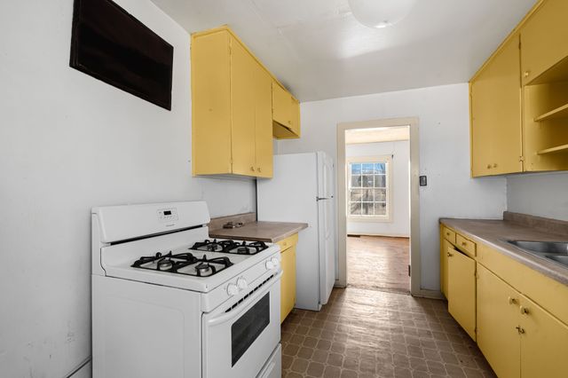 1A, 1B, 2, 4, 5, 7 Melody Lane, Santa Fe, NM 87506