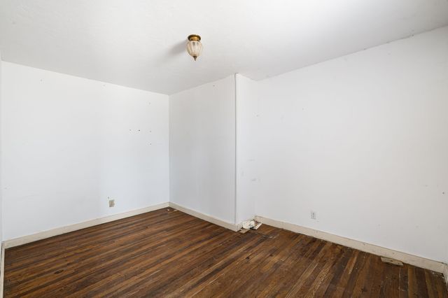 1A, 1B, 2, 4, 5, 7 Melody Lane, Santa Fe, NM 87506