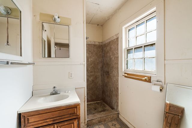 1A, 1B, 2, 4, 5, 7 Melody Lane, Santa Fe, NM 87506