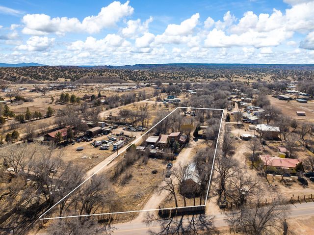 1A, 1B, 2, 4, 5, 7 Melody Lane, Santa Fe, NM 87506