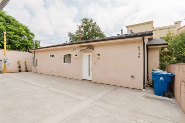 5736 Beck Avenue, North Hollywood, CA 91601